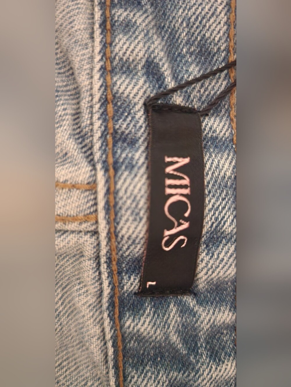 MICAS Women's High-Rise Straight Leg Jeans in Light Blue Wash Sz L 8-10 - Picture 12 of 14